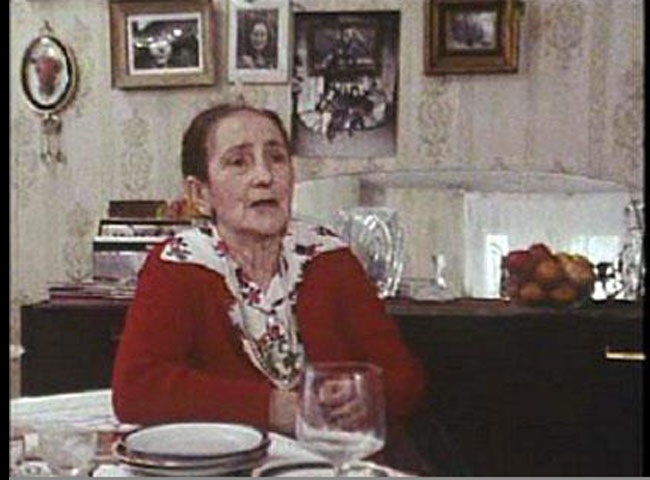 Couverture du film Dis-moi