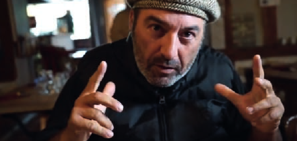 Couverture du film Faire Bien Avec Rien, Faire Mieux Avec Peu Mais le Faire Maintenant