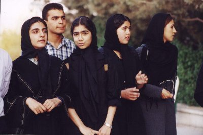 Couverture du film Iran sous le voile des apparences