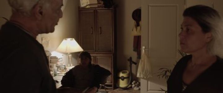 Couverture du film So we live