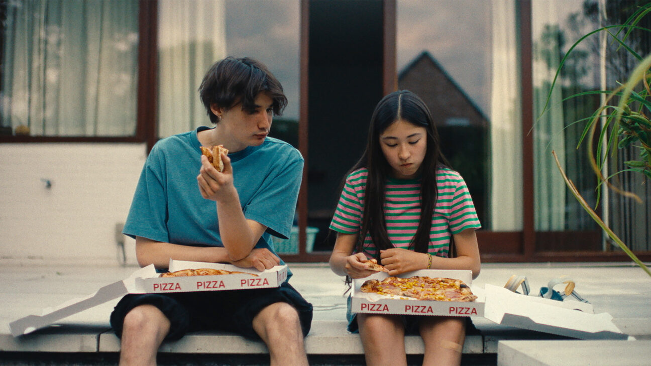 Couverture du film Soft Leaves