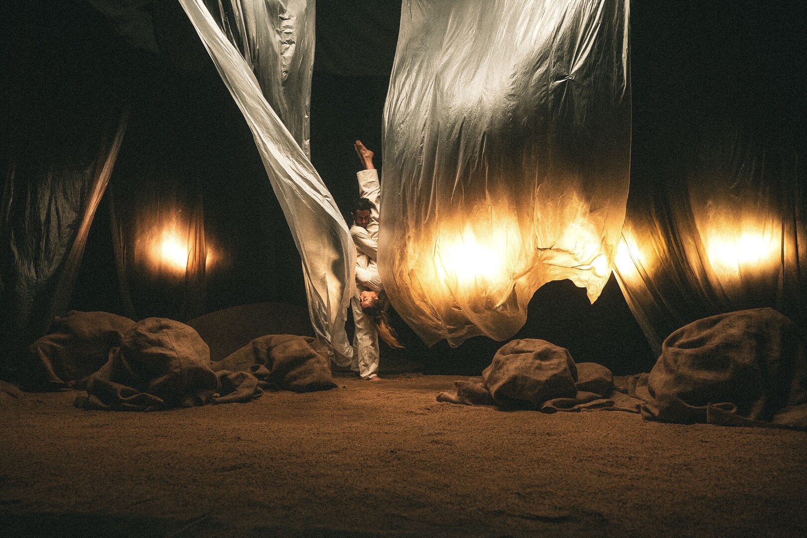 Couverture du film The weight of sand