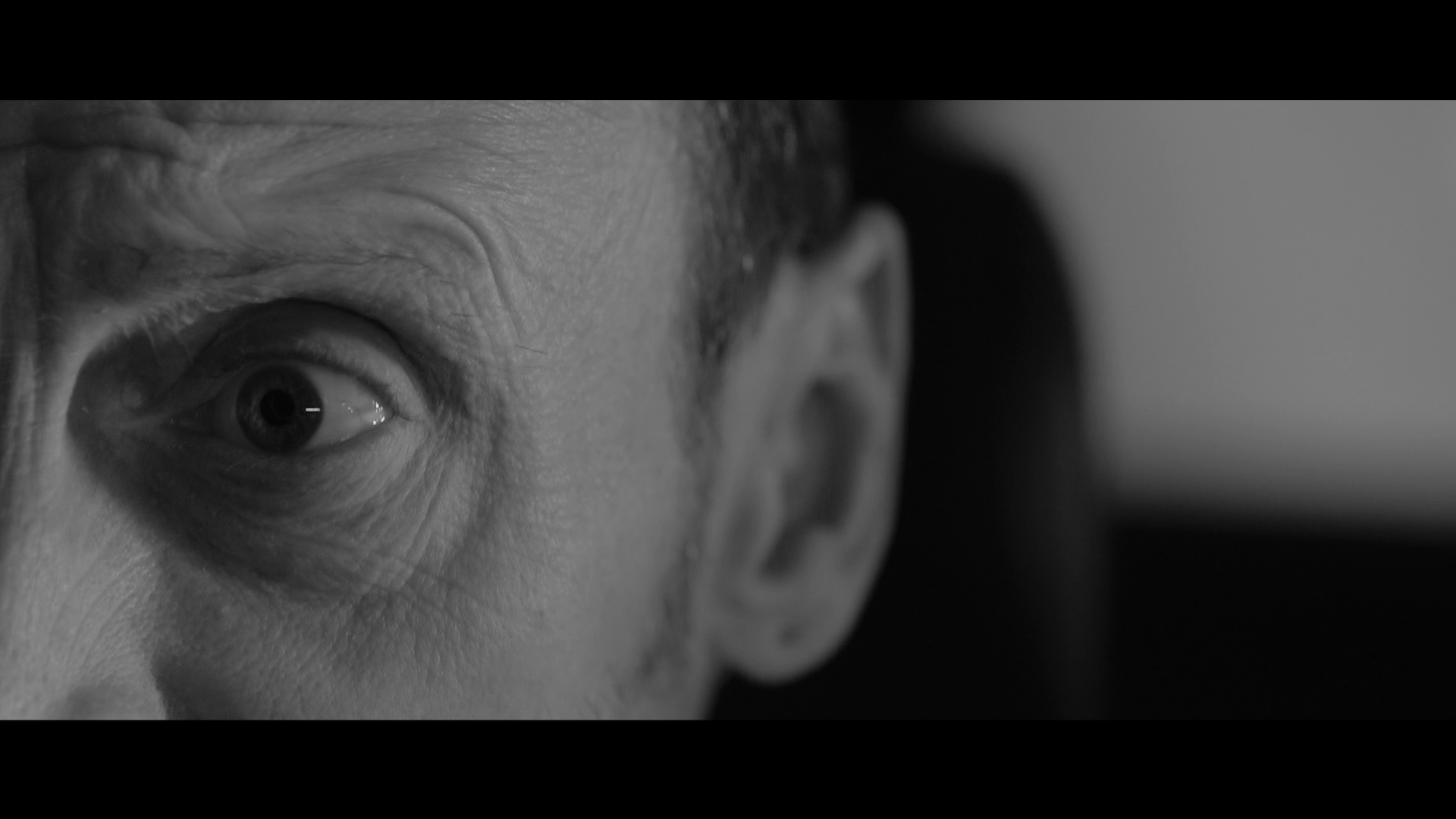 Couverture du film Yves